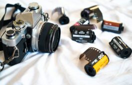 Why a 50mm lens is a must have for wedding photographers.