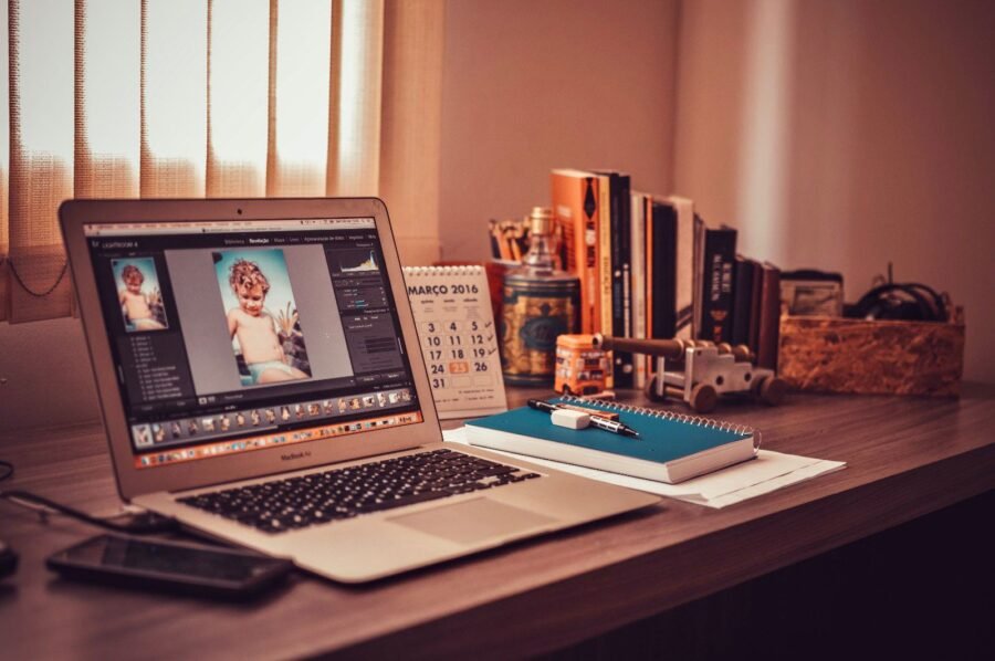 Why Wedding Photographers Prefer Apple MacBook And iMac